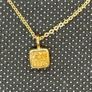 Druzy Stone Gold-fill Pendant Necklace